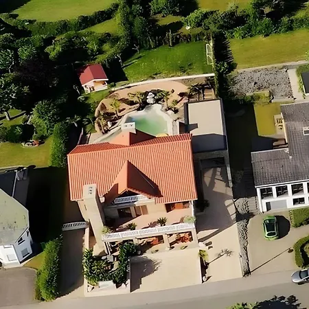 Luxus Seenaehe شقة شالكينميهرين
